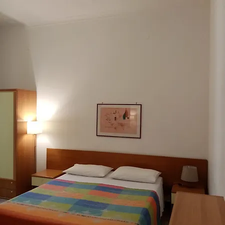 Hotel Ariston Petit 2*