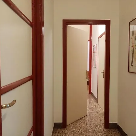 Ariston Petit ホテル 2*