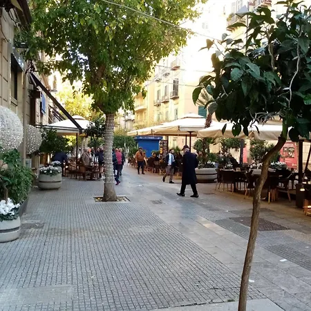 ホテル Ariston Petit パレルモ