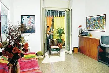 Hotel Ariston Petit 2*
