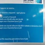 Ariston Petit Hotel 2*